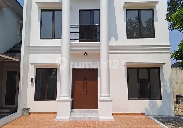 Rumah Bangunan Mandiri, Hoek, Utara,di Cluster Pinewood, Banjar Wijaya