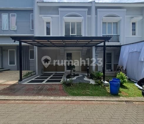 Rumah Siap Huni, Renovasi, 2 LT, Selatan, di Cluster Sevilla Park BSD