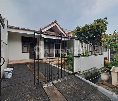 Harga Murah, Rumah sdh renovasi, 1 Lt, Utara, di Cluster Banjar Wijaya