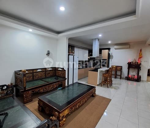 Rumah sdh di Renovasi, Barat Daya, Furnished, di Cluster Castila BSD