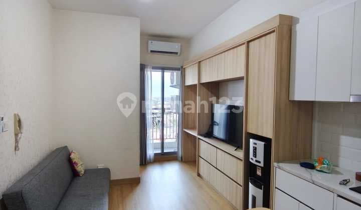 Apartemen Mtown 2 Kamar Tidur Lantai 9 Furnish. Sun
