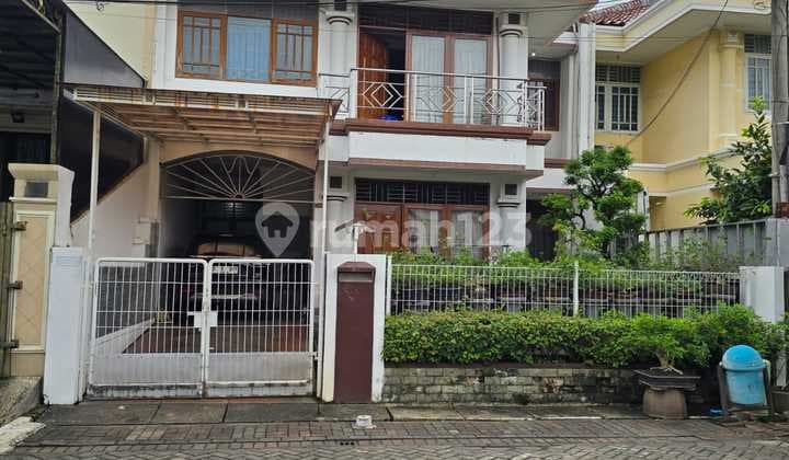 Dijual Rumah Siap Huni di Taman Vila Meruya