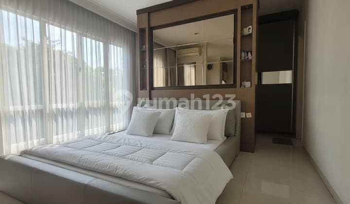 Rumah Bagus Di Spring Gading Serpong. Lin