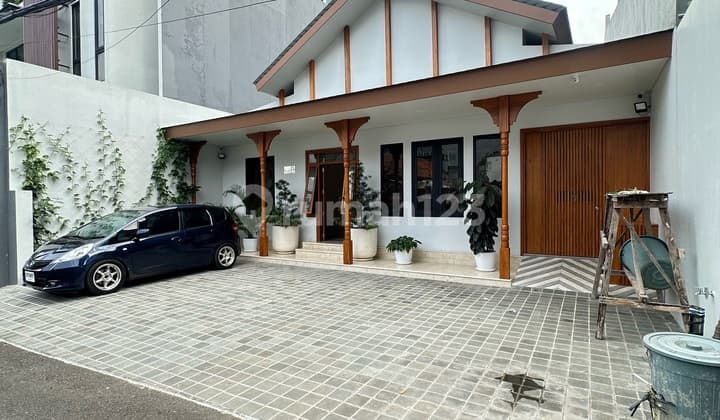 Rumah Kantor Baru Dekat ke MRT di Kebayoran Baru Jakarta Selatan