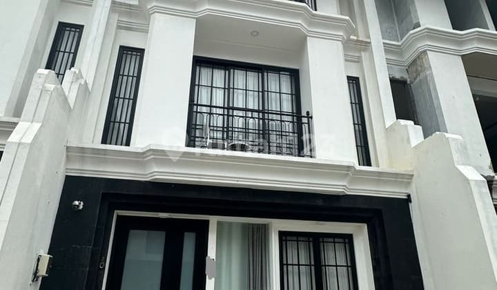 Rumah Baru Ready Dalam Komplek Dekat Pondok Indah Jakarta Selatan