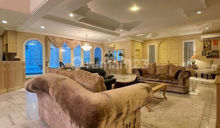 Rumah Mewah Luas Cocok Untuk Usaha Pinggir Jalan Raya Di Cipete