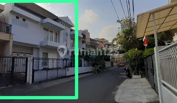 Rumah 2 Lantai di Alam Elok, Jakarta Selatan Rumah 2 Lantai di Alam Elok, Jakarta Selatan