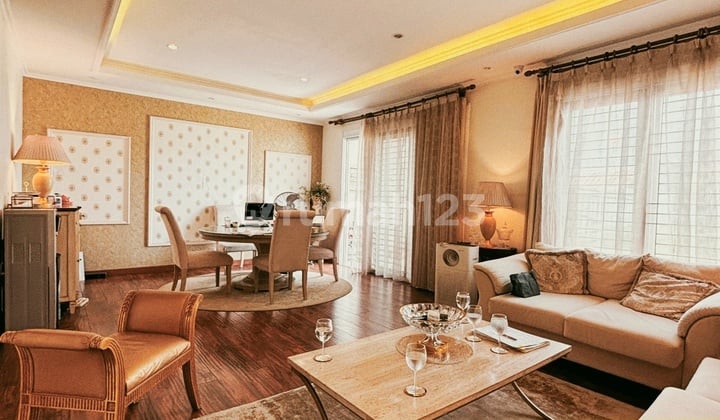 Beautiful House with a Spacious Backyard in Lebak Bulus, South Jakarta