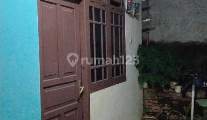 Kontrakan 4 Pintu di Kawasan Bisnis Cipadu