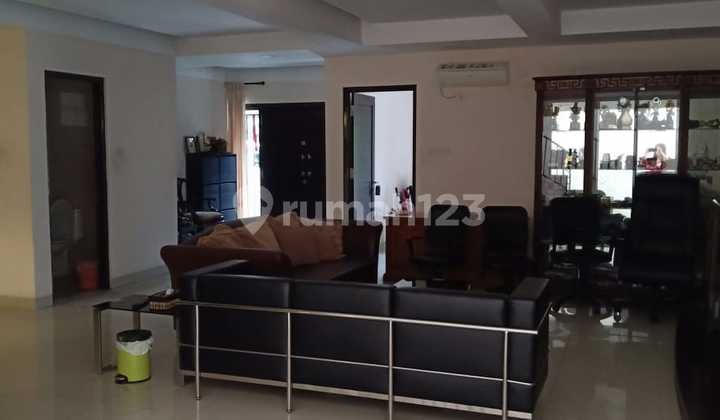 Rumah Janur Elok Semi Furnished Siap Huni