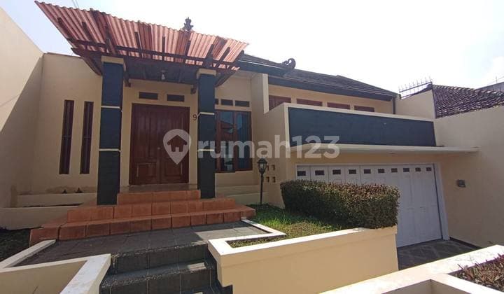 Dijual Rumah di Area Cigadung Komplek Unpad Bandung Utara Rio