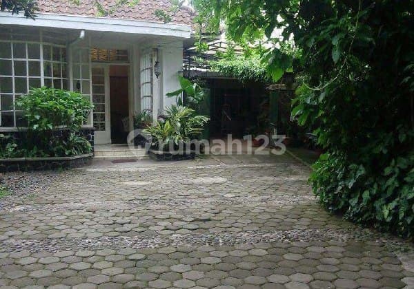 Dijual Cepat Rumah Sayap Dekat Saparua Bandung Zki