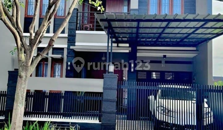 Dijual Rumah Mewah Klasik Siap Huni di Komplek Batununggal Indah Shv