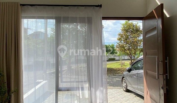 Dijual Rumah Fully Furnished Perumahaan Janatipark Jatinangor Azs