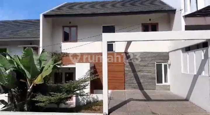 Dijual Rumah Di Dalam Cluster Di Sayap Dago, Kota Bandung