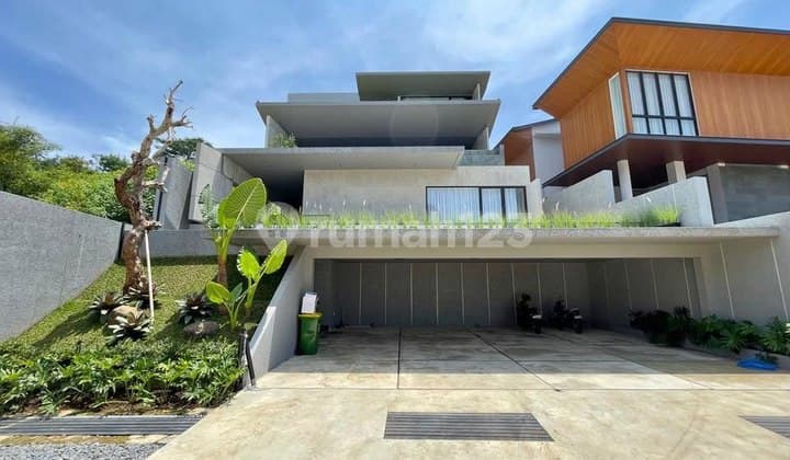 Dijual Rumah Villa Dago Resort Luxury Bangunan Baru Ari