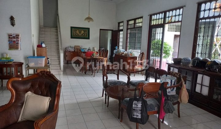 Dijual Rumah Lokasi Strategis Sayap Riau Cihapit Kota Bandung Vdi
