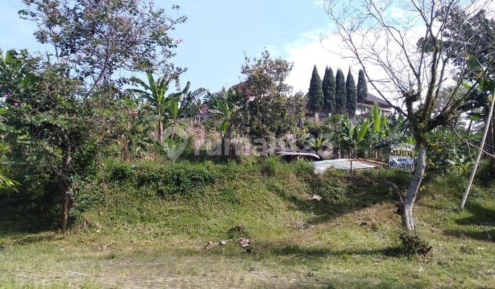 Tanah padat siap bagun di Setiabudi Regency