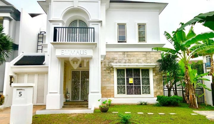 Rumah Bagus 2 Lantai Posisi Hoek di Rolling Hills Lippo Karawaci, Tangerang