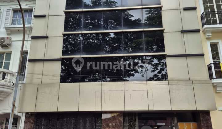 Dijual Ruko gandeng murah di Area Ruko Palais De Europe Lippo Karawaci