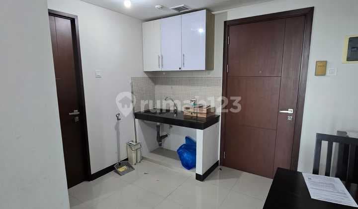 Dijual cepat unit apartement di sky terrace 1 BR siap huni furnished Tower Pecatu lantai 12 nego