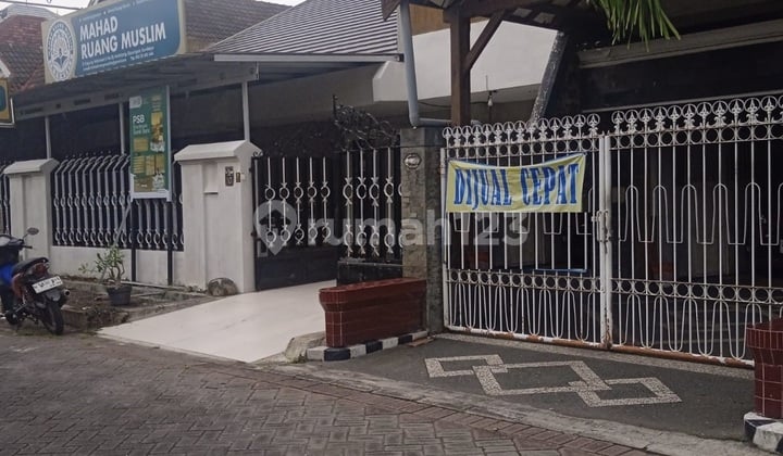 Rumah Dijual Gayung Kebonsari Gayungan Surabaya Rumah Dijual Gayung Kebonsari Gayungan Surabaya
