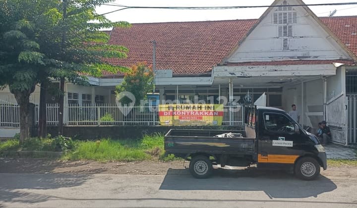 Rumah Disewa Jalan Dr Wahidin Tegalsari Surabaya
