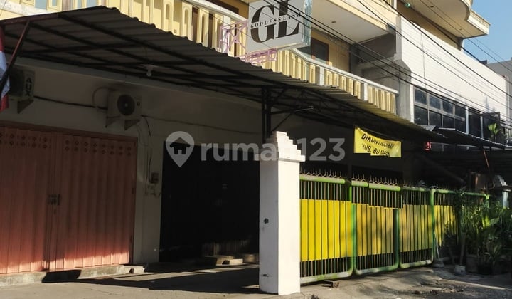 For Rent: Ngagel Madya Gubeng Shop House, Surabaya