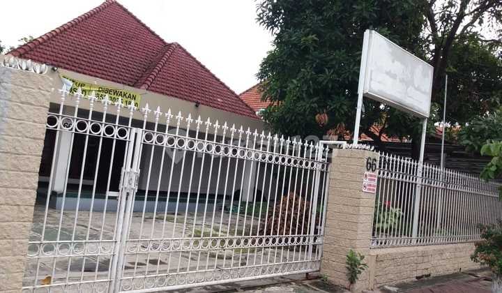 For Rent House on Ciliwung Street, Wonokromo, Surabaya