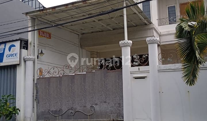 House for Sale in Manyar Rejo, Sukolilo, Surabaya