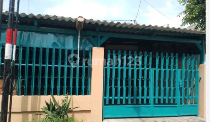 Disewakan Rumah Simpang Darmo Permai Selatan