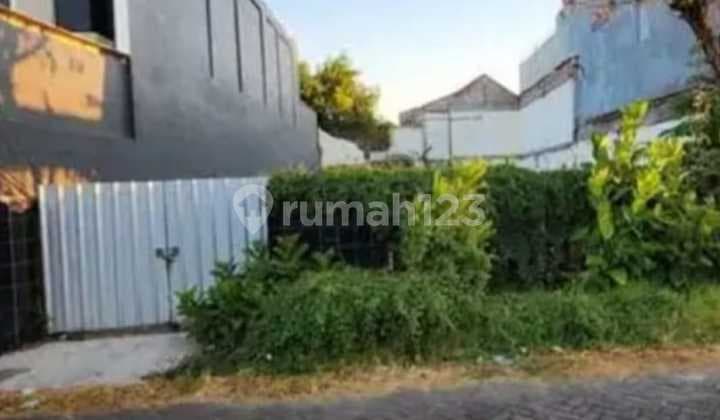 Land for Sale in Manyar Tirtoyoso