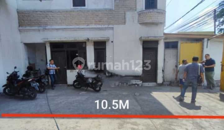 Dijual Gudang Mastrip Kemlaten