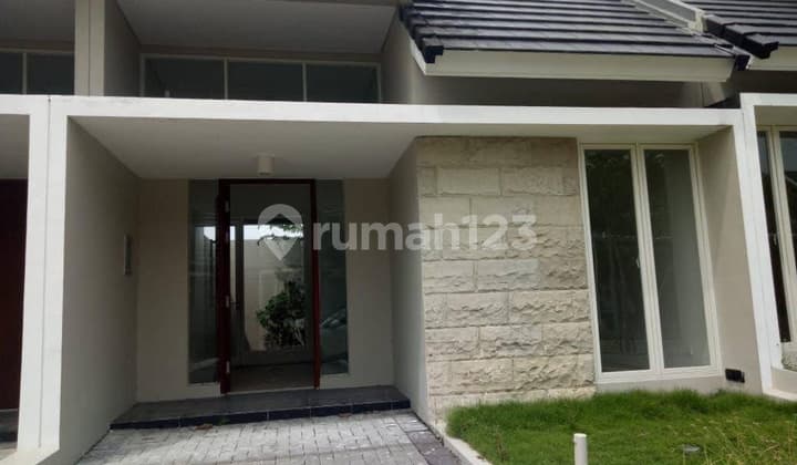 Dijual Rumah Northwest Park