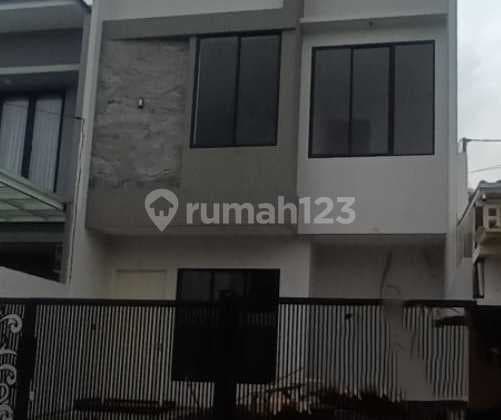 Dijual Rumah Galaxy Bumi Permai