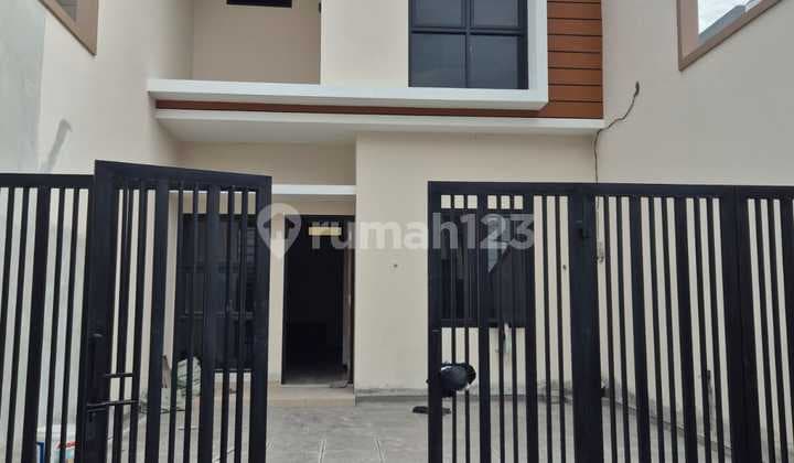Dijual Rumah Darmo Harapan Indah