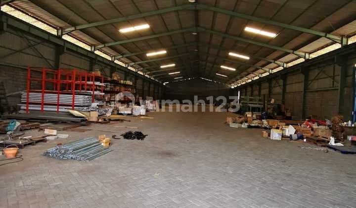 Dijual Gudang Margomulyo Permai