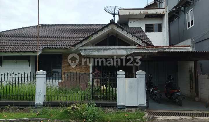 For Sale Comfortable House in Bojong Raya Area Tangerang