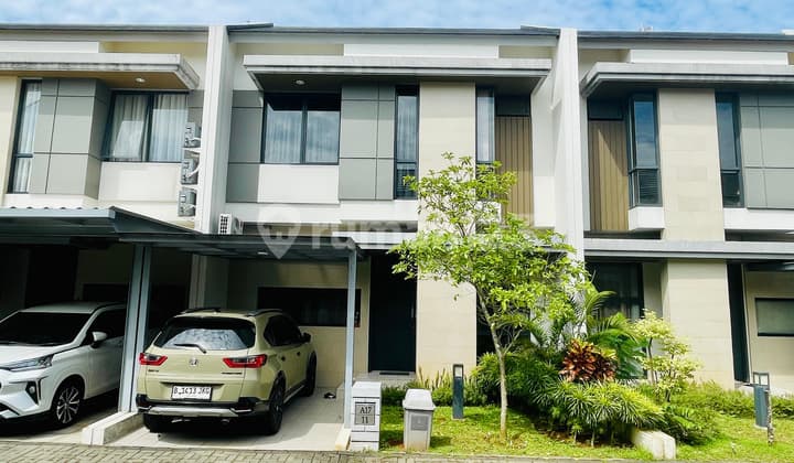 Quick Sale of a Comfortable 2-Story House in Vanya Park BSD