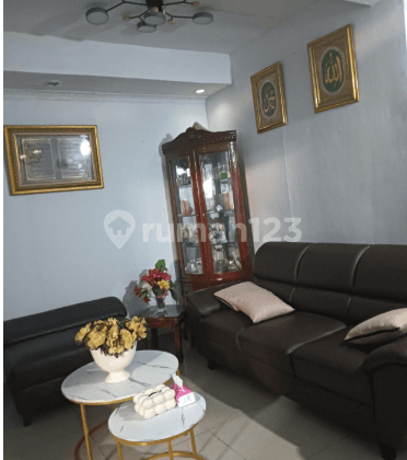 Rumah 2 Lantai di Menteng – Pegangsaan