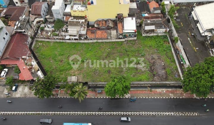 For Sale: Land on Jalan Angkasa, Kemayoran, Central Jakarta, Area 1,854m², Freehold Title (SHM)