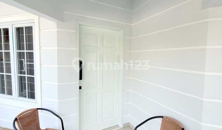 Ready-to-Occupy House with Comfortable and Serene Living in Graha Raya