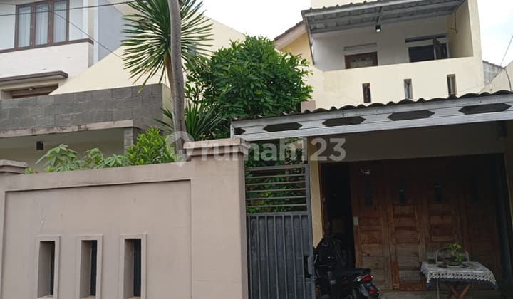 Rumah Siap Huni dengan Hunian Nyaman dan Asri di Lebak Bulus, Jakarta Selatan