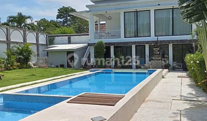 Villa Near Pandawa Beach