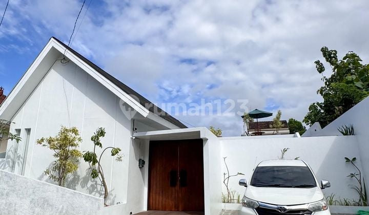 Villa In New Melasti Beach
