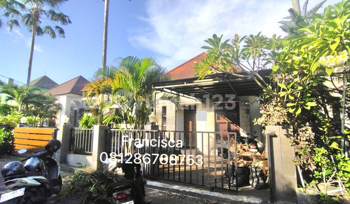 DISEWAKAN Rumah Furnished di Perumahan di Jimbaran, Bali