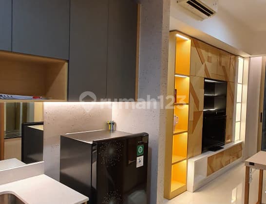 Disewakan Brand New 2 B R di Apartment Taman Anggrek Residence, Jakarta Barat