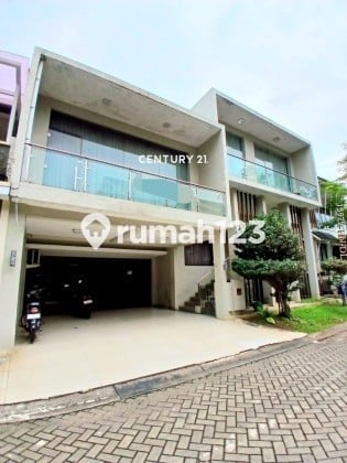 Rumah Semi Furnished Siap Huni di Kebayoran Bintaro