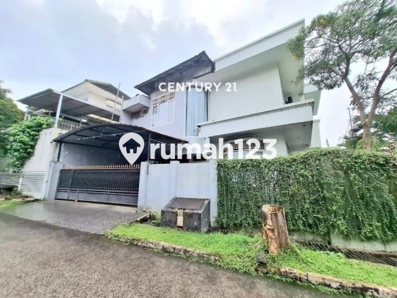 Dijual Rumah Hook Dekat Taman di Sektor 5 Bintaro Jaya