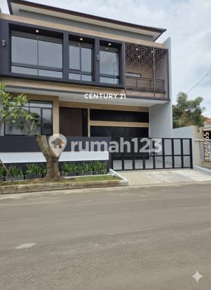 Brand New Exclusive Tropical House di Sektor 9 Bintaro